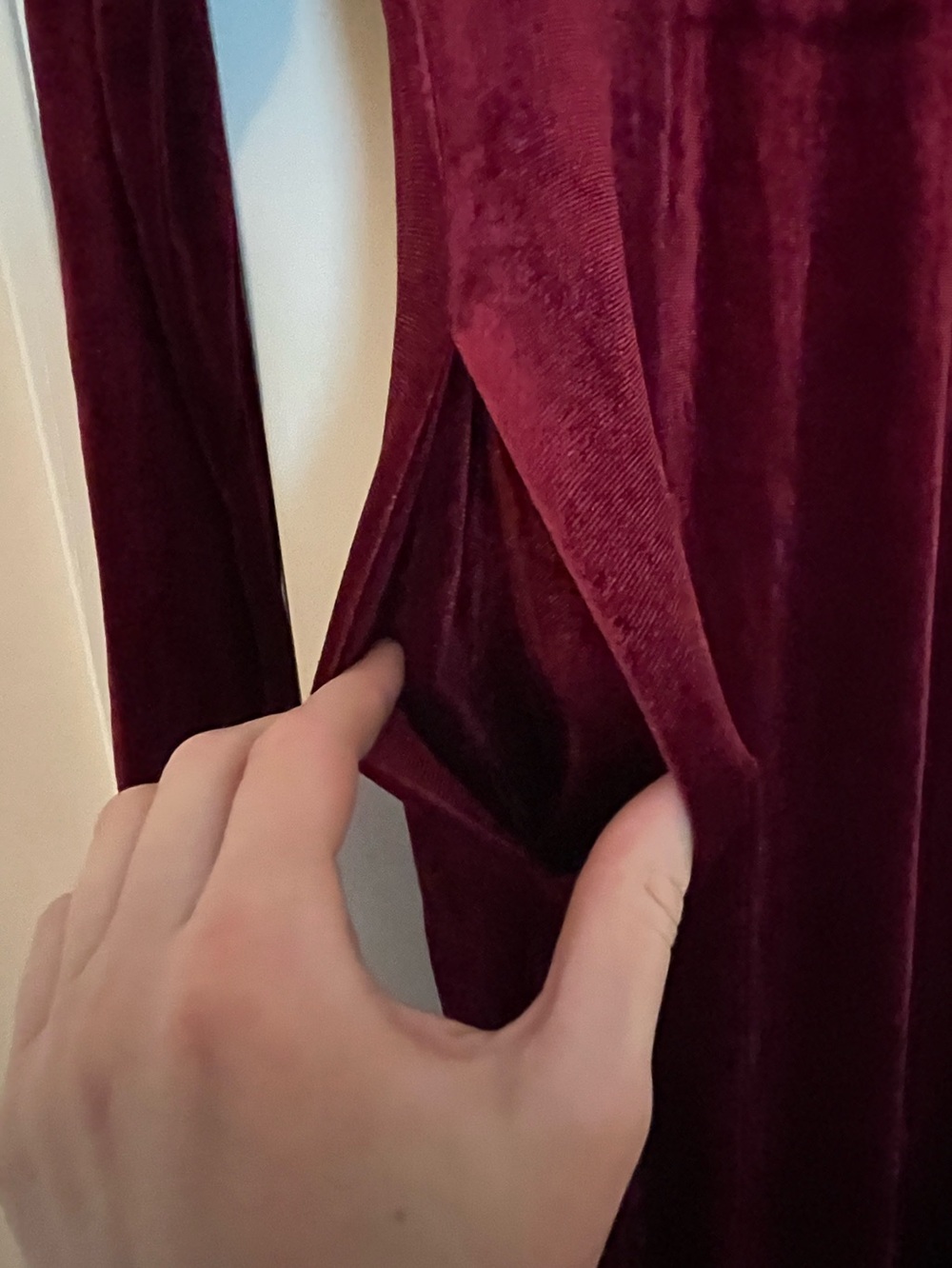 women’s long sleeve velvet maxi dress - burgundy - Picture 2 of 4